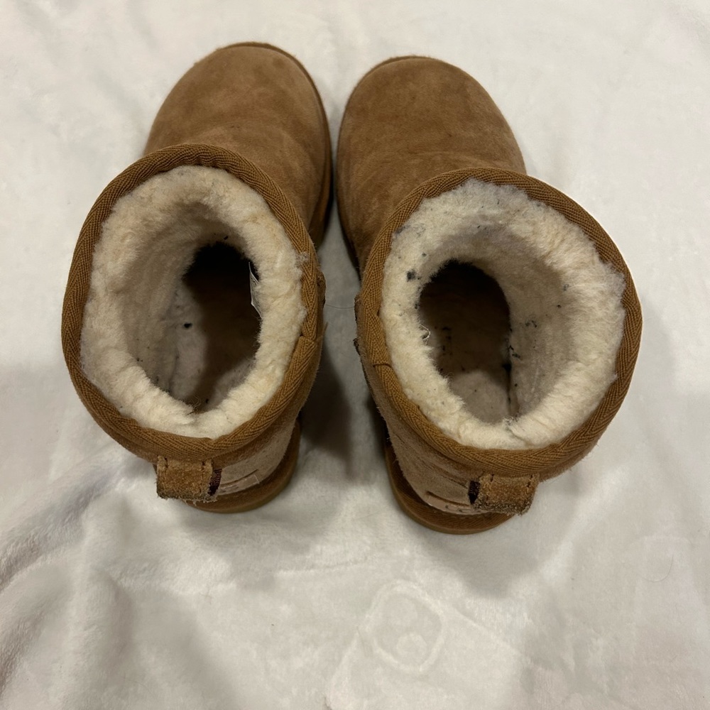 Ugg Minis!!!! - image 4